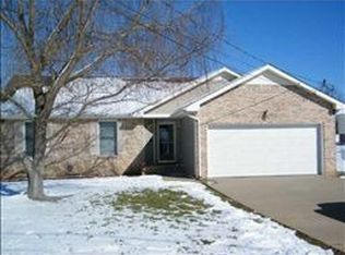 204 Meagan Ct, Clarksville, TN 37042