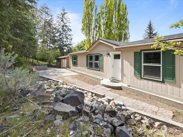 57789 Cardinal Place NE, Grand Coulee, WA 99133