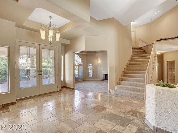 4th image of 44 Sawgrass Ct
