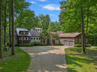 17138 River Bluff Dr #96, Union Pier, MI 49129