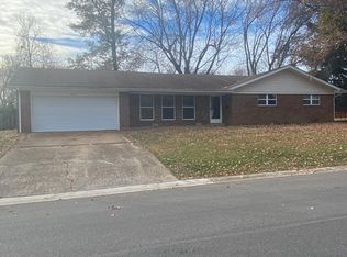 403 Matthew Dr, O'Fallon, IL 62269