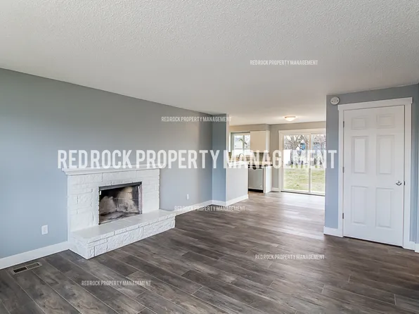15313 E Broadway Ave, Veradale, WA 99037