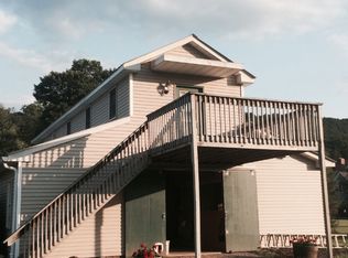 16 Polkville Rd, Columbia, NJ 07832