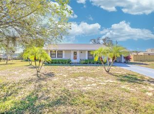 643 Hill Rd, Lake Placid, FL 33852