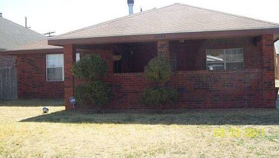 1st image of 2205 Alameda Ct