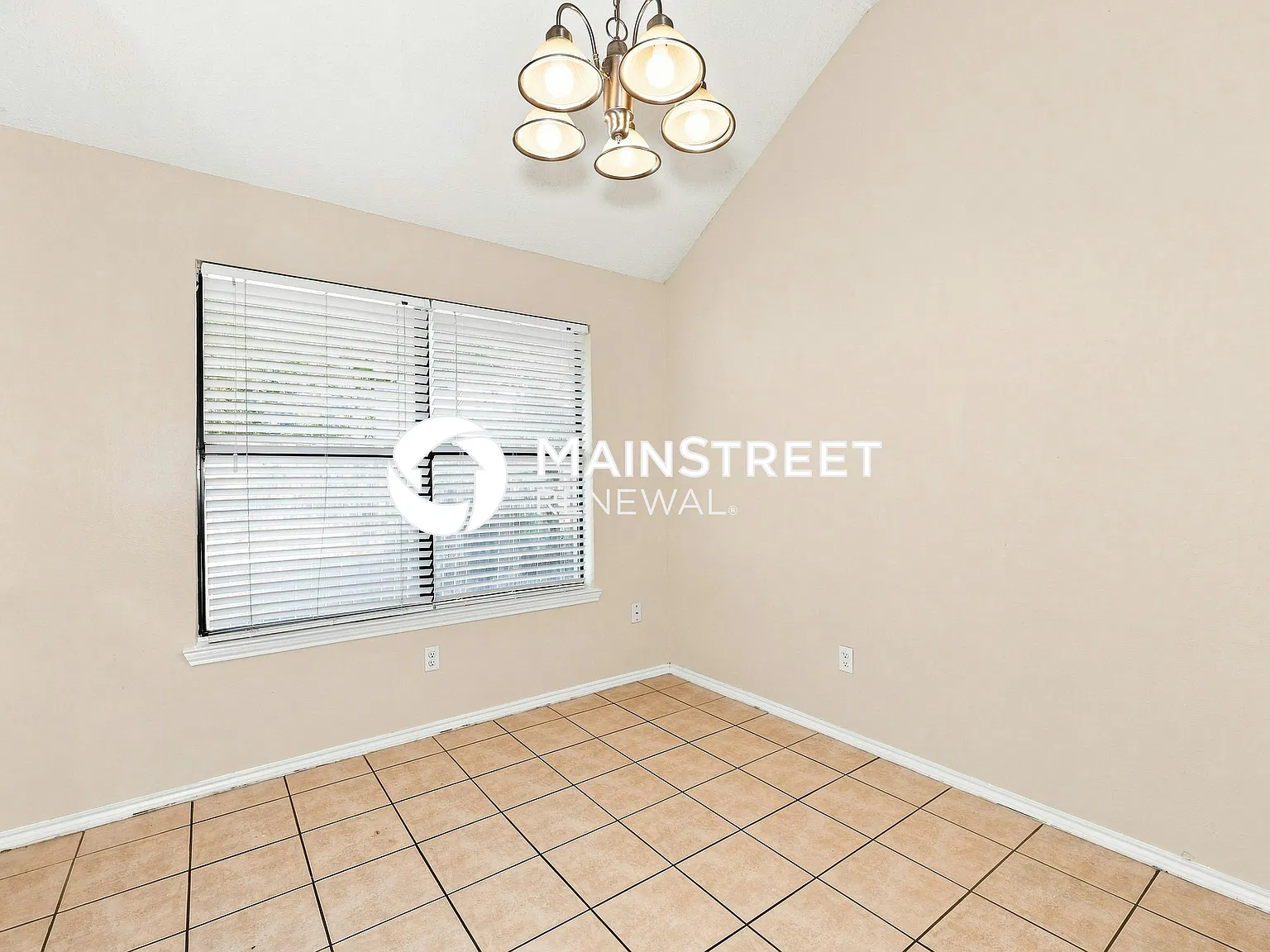 312 Ironbark Dr — Photo 4