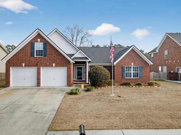 102 Torrey Pines Dr, Summerville, SC 29483