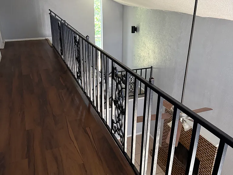 205 W Rochelle Rd — Photo 12