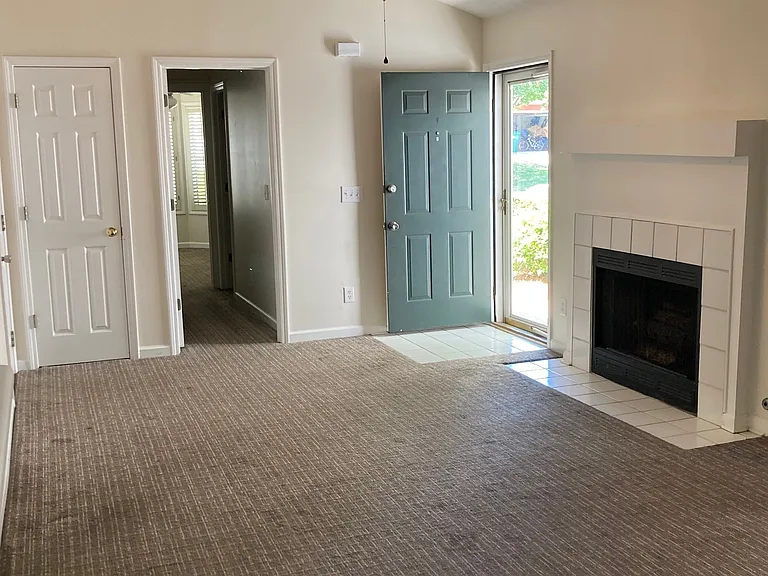 3312 Avensong Village Cir — Photo 6