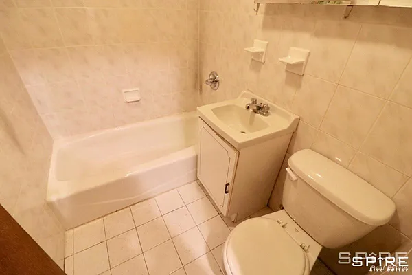 Rented by Spire Group | media 13