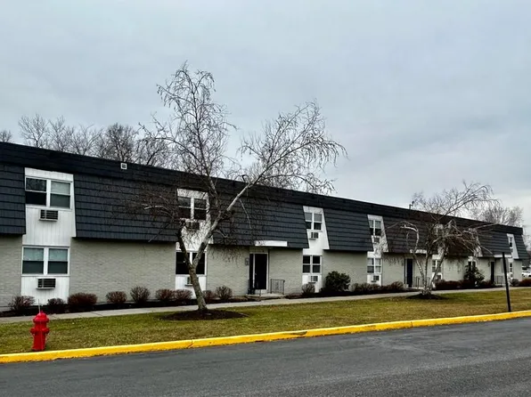 11 White Gate Drive #J, Wappingers Falls, NY 12590