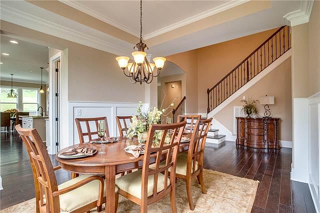 2nd image of 2231 Georgian Cir #63