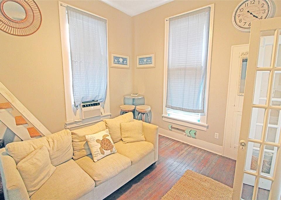 1st image of 1902 Church St APT 9