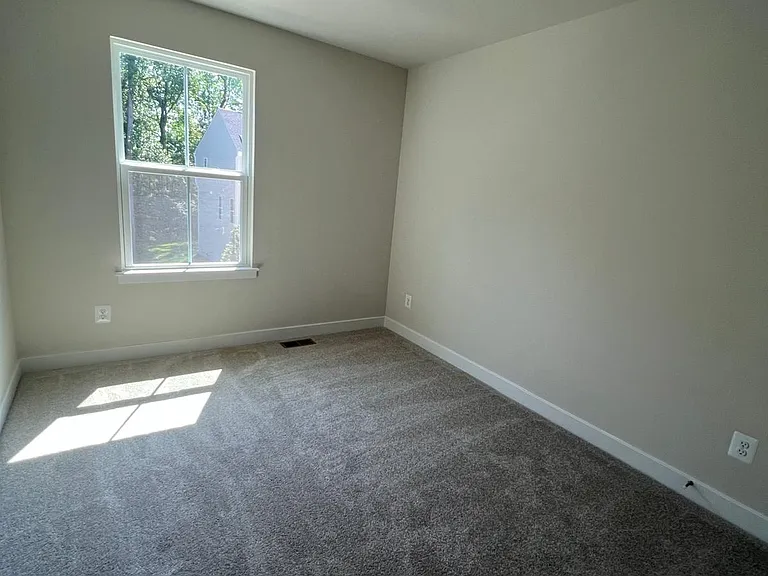 1513 Libourne Ct — Photo 21