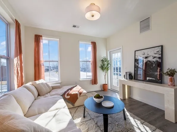 Summerhill Gardens Apartments