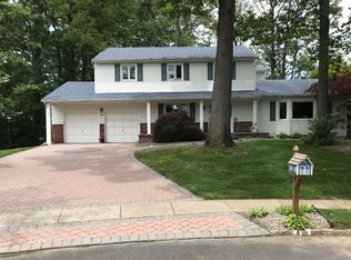 48 Hershey Rd, East Brunswick, NJ 08816