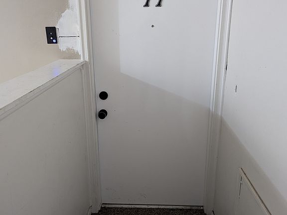 2nd image of 3207 Park Dr APT 11