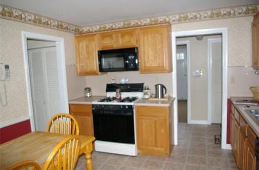 5th image of 161 South St