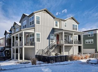 9063 Ramblestone St, Highlands Ranch, CO 80129