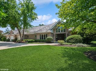 1881 Haven Ln, Libertyville, IL