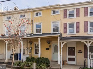 375 Martin St, Philadelphia, PA 19128