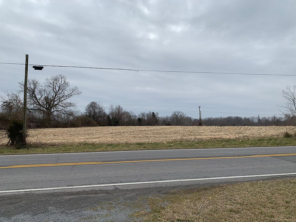 1st image of 813 E Highway 80