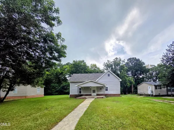 202 Hill St, Smithfield, NC 27577