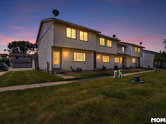 2nd image of 16112 Foliage Ave W