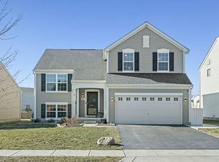 3923 Snowcreek Dr, Grove City, OH 43123