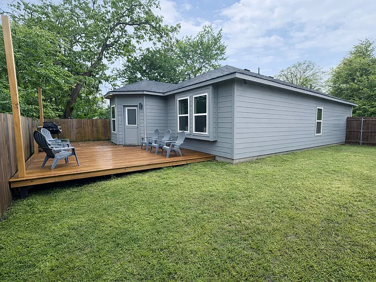 2646 Tanner St — Photo 15