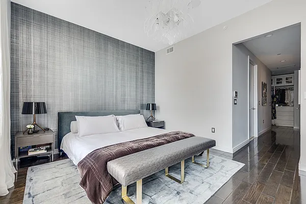 Sold by Compass | media 7