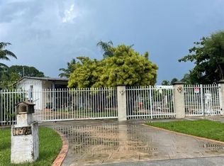 11525 N Snapper Creek Dr, Miami, FL 33173