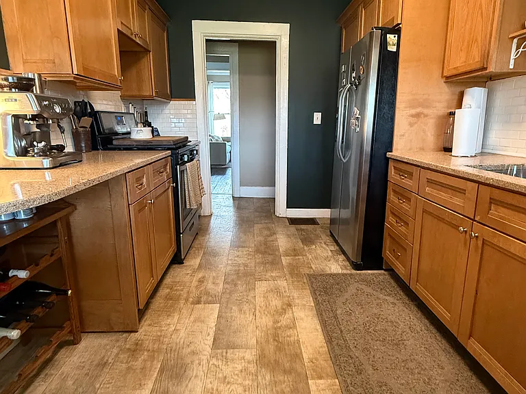 325-327 Cascadilla St — Photo 1