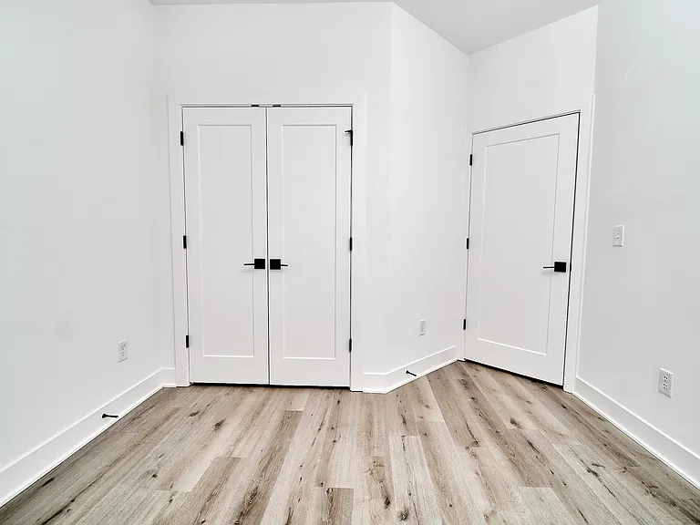519 Fulton St — Photo 49
