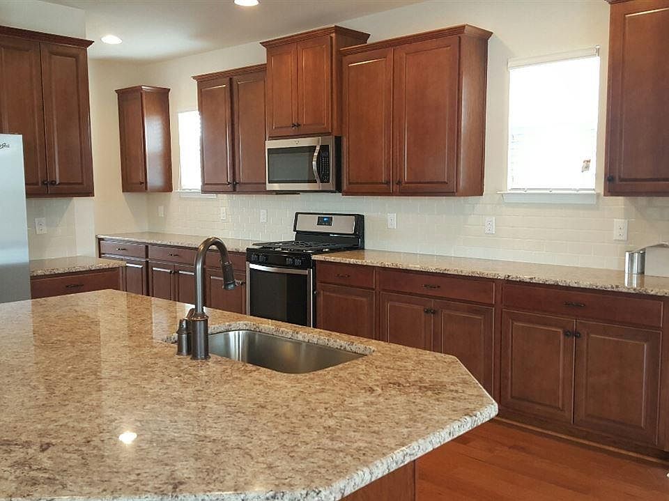 2nd image of 183 Campania St. LOT 18