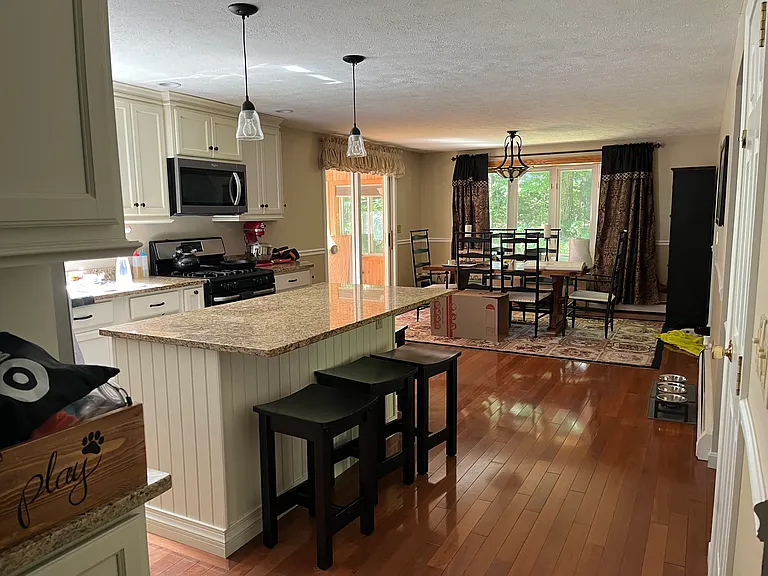 35 Pinewood Rd — Photo 4
