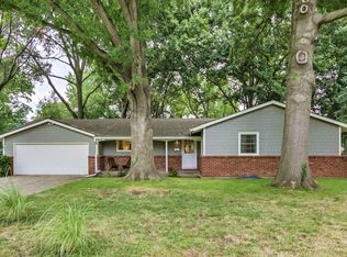 3208 W 83rd St, Leawood, KS 66206