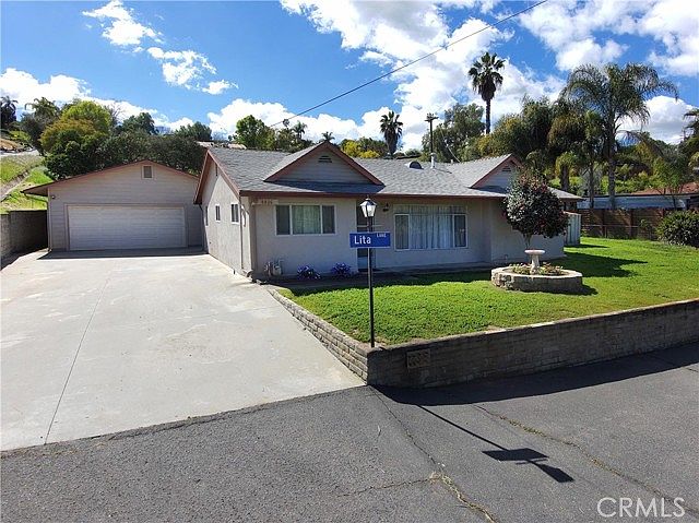 1st image of 1136 Lita Ln