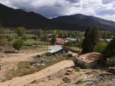 180-A Cabresto Rd, Questa, NM, 87556