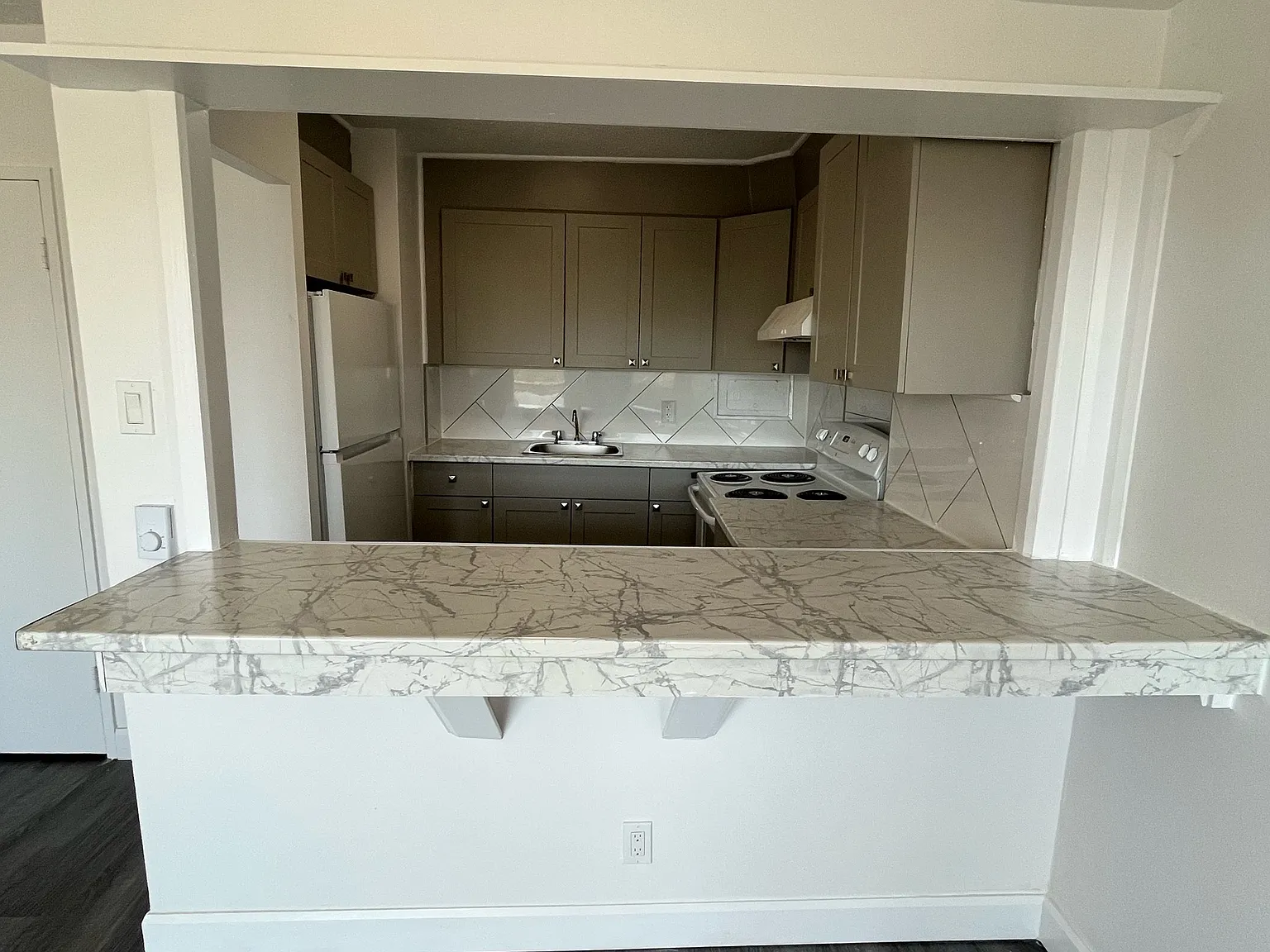 1 bed, 500 sqft, $1,675 — Photo 2