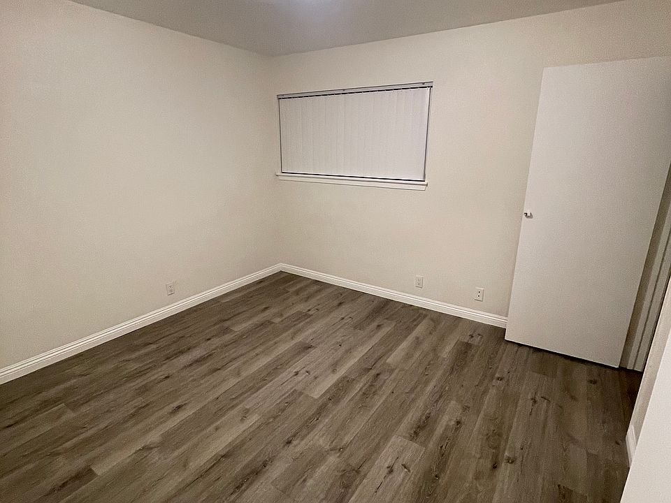 1st image of 15121 Fairgrove Ave #18