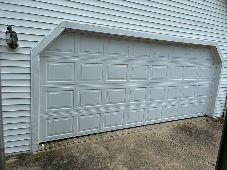 225 Lynne Dr — Photo 13