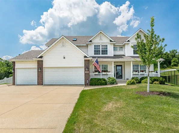 1623 Colony Ct SE, Cedar Rapids, IA 52403