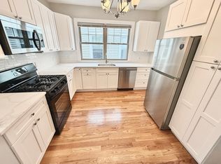 184 Boston St #2, Boston, MA 02125