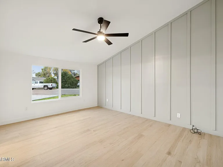 1216 W Rovey Ave — Photo 14