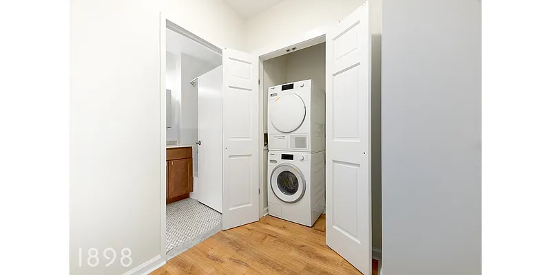 Rented by A&E Real Estate Management | media 7