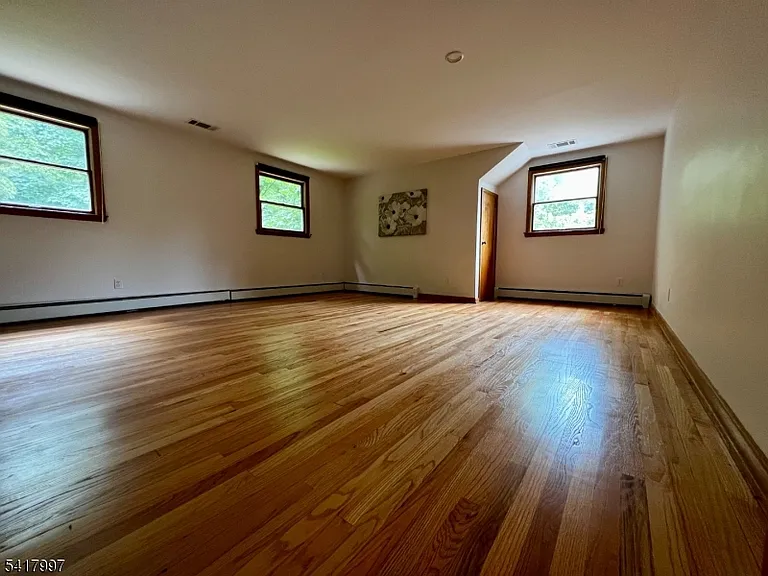 56 Grandview Pl — Photo 24