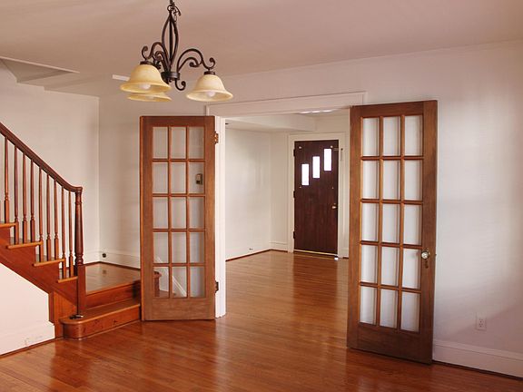 Dining to living view