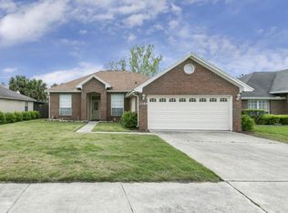 5388 Oxford Crest Dr, Jacksonville, FL 32258