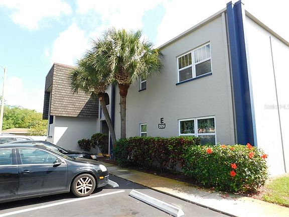 3rd image of 3122 30th Ave N APT 105